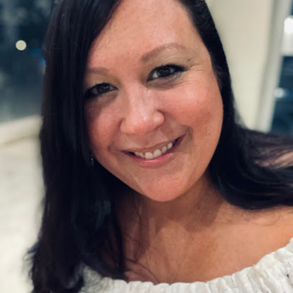 Meet your Posher, Leanna